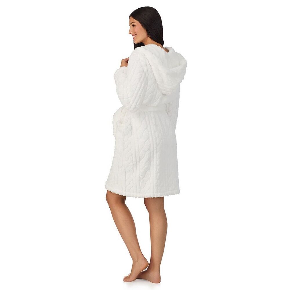 #962. Cuddl Duds Ivory Cable Jacquard Hooded Long-Sleeve Wrap Robe - Picture 3 of 5